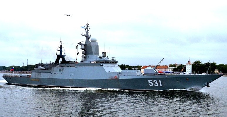 Британский корабль отправили на перехват российского корвета у берегов Дании