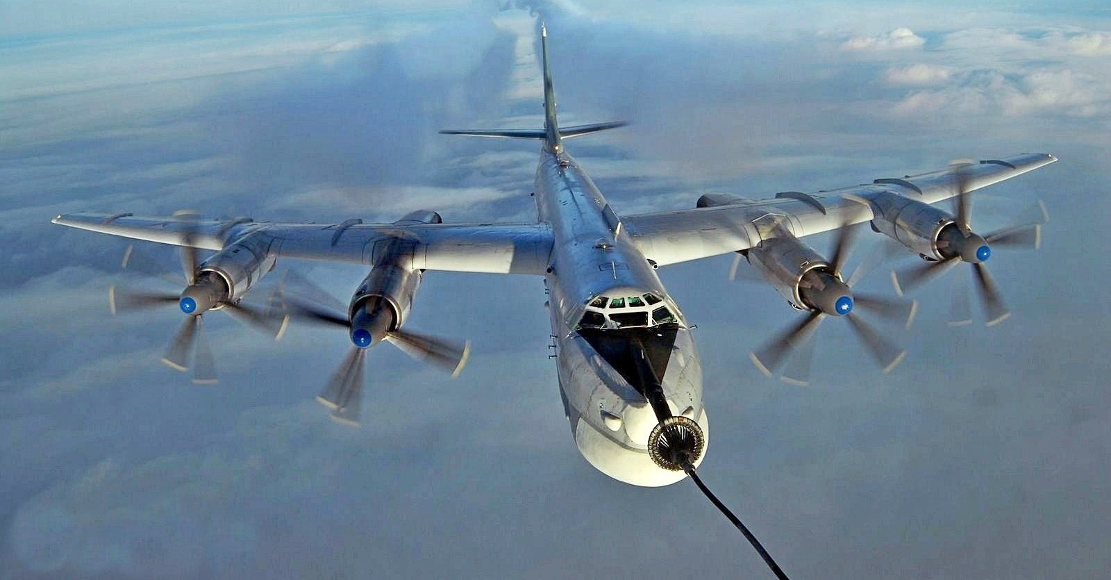 WFB: Российские бомбардировщики взяли Америку на прицел